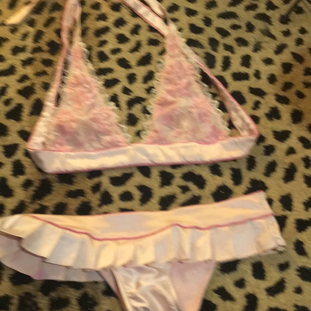 Beach bunny bikini